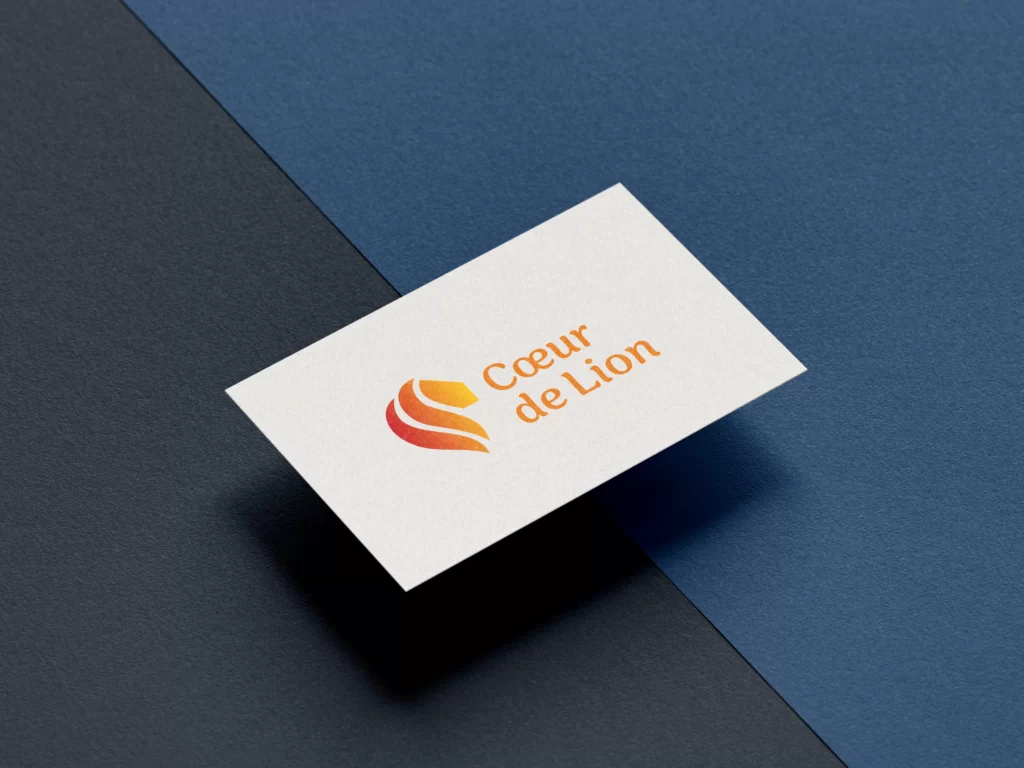 Visitekaartje met het logo van Cœur de Lion