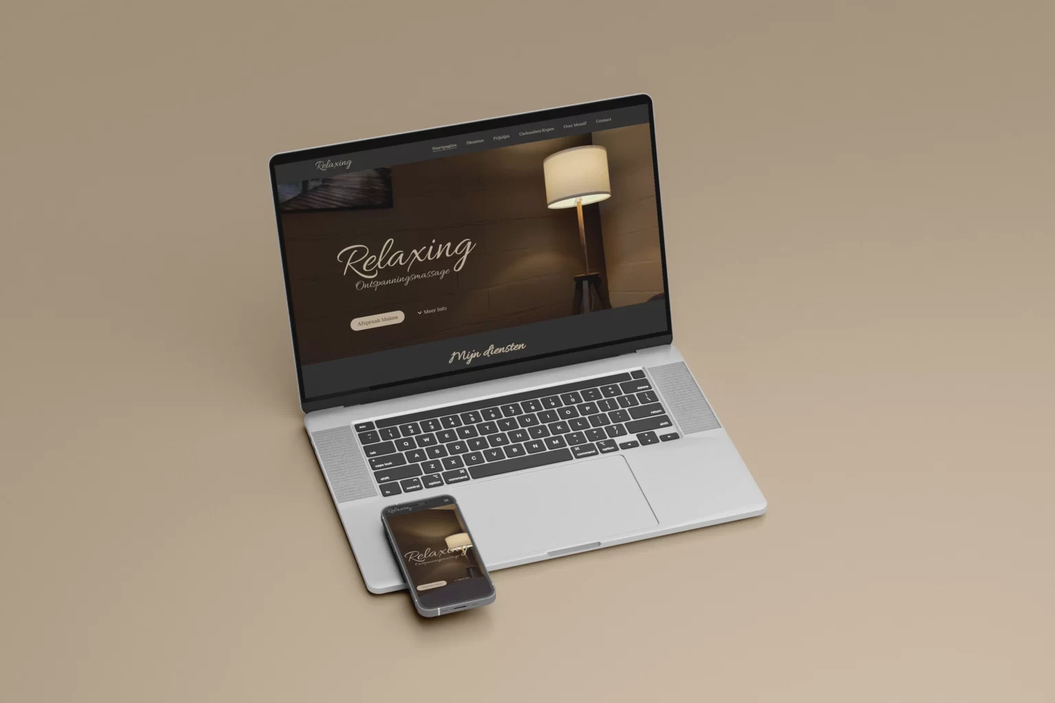 Website en smartphone met het webdesign voor Relaxing