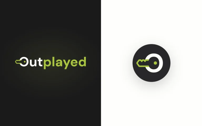 Logo van Outplayed met een sleutel in de O